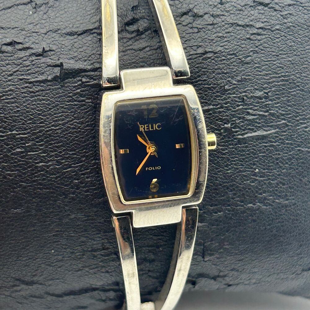Relic Folio Silver-tone Black Dial St. Steel Women’s Fashion Watch New Battery
